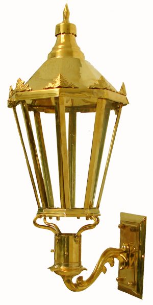 Windsor - Polished Brass (Wall Mount)